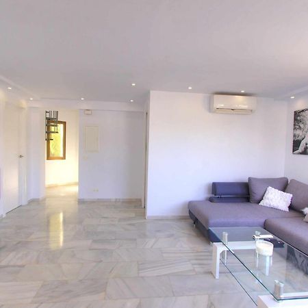 מארבלה 1108 Beachfront 2 Apartments With Roofterrace 80Mtrgt Beach 3 Pools מראה חיצוני תמונה