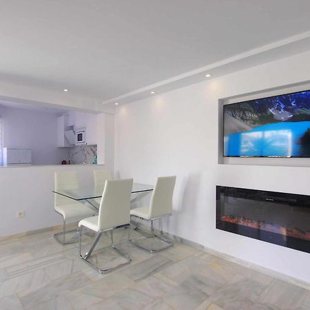 מארבלה 1108 Beachfront 2 Apartments With Roofterrace 80Mtrgt Beach 3 Pools מראה חיצוני תמונה
