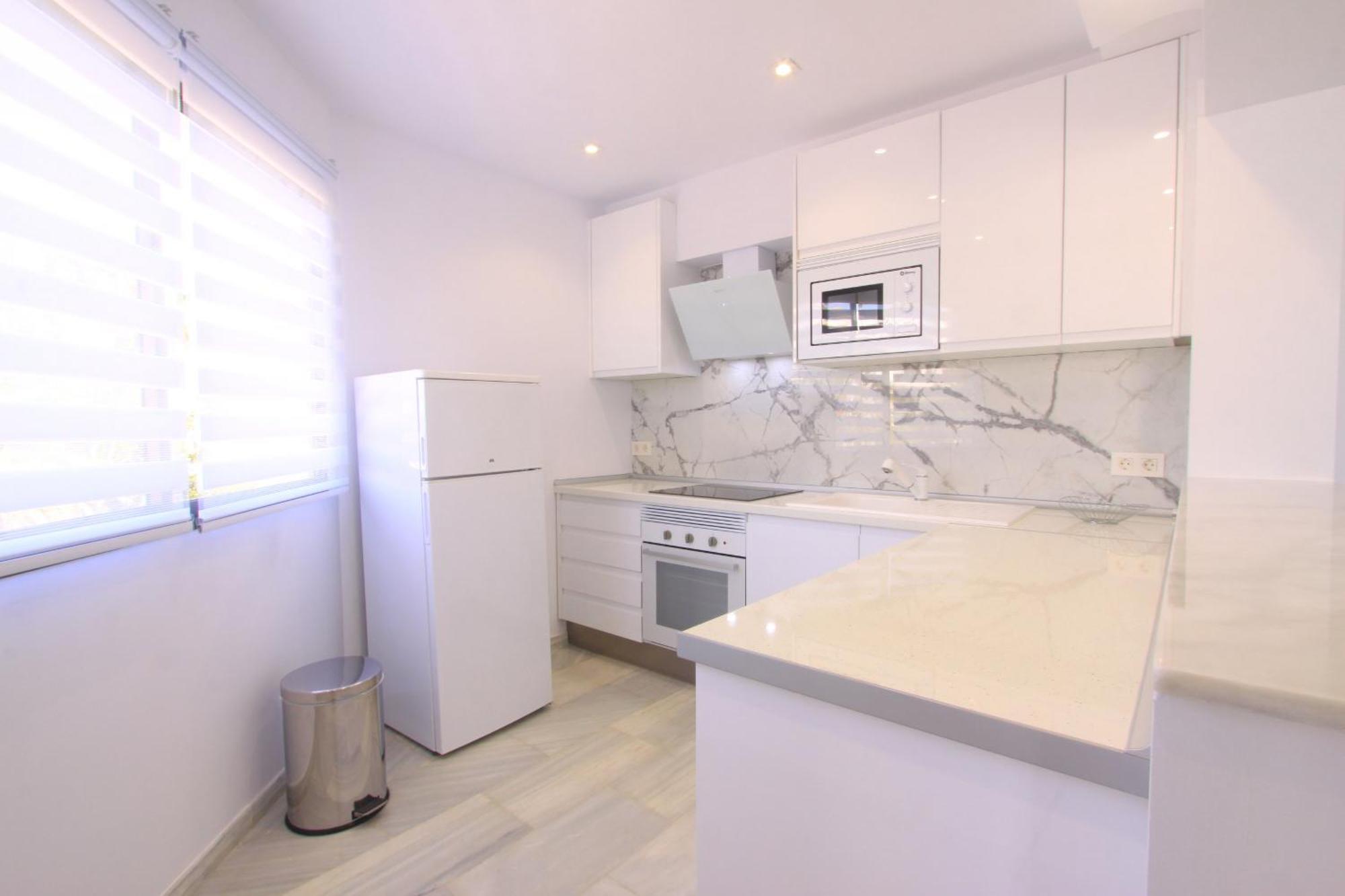 מארבלה 1108 Beachfront 2 Apartments With Roofterrace 80Mtrgt Beach 3 Pools מראה חיצוני תמונה