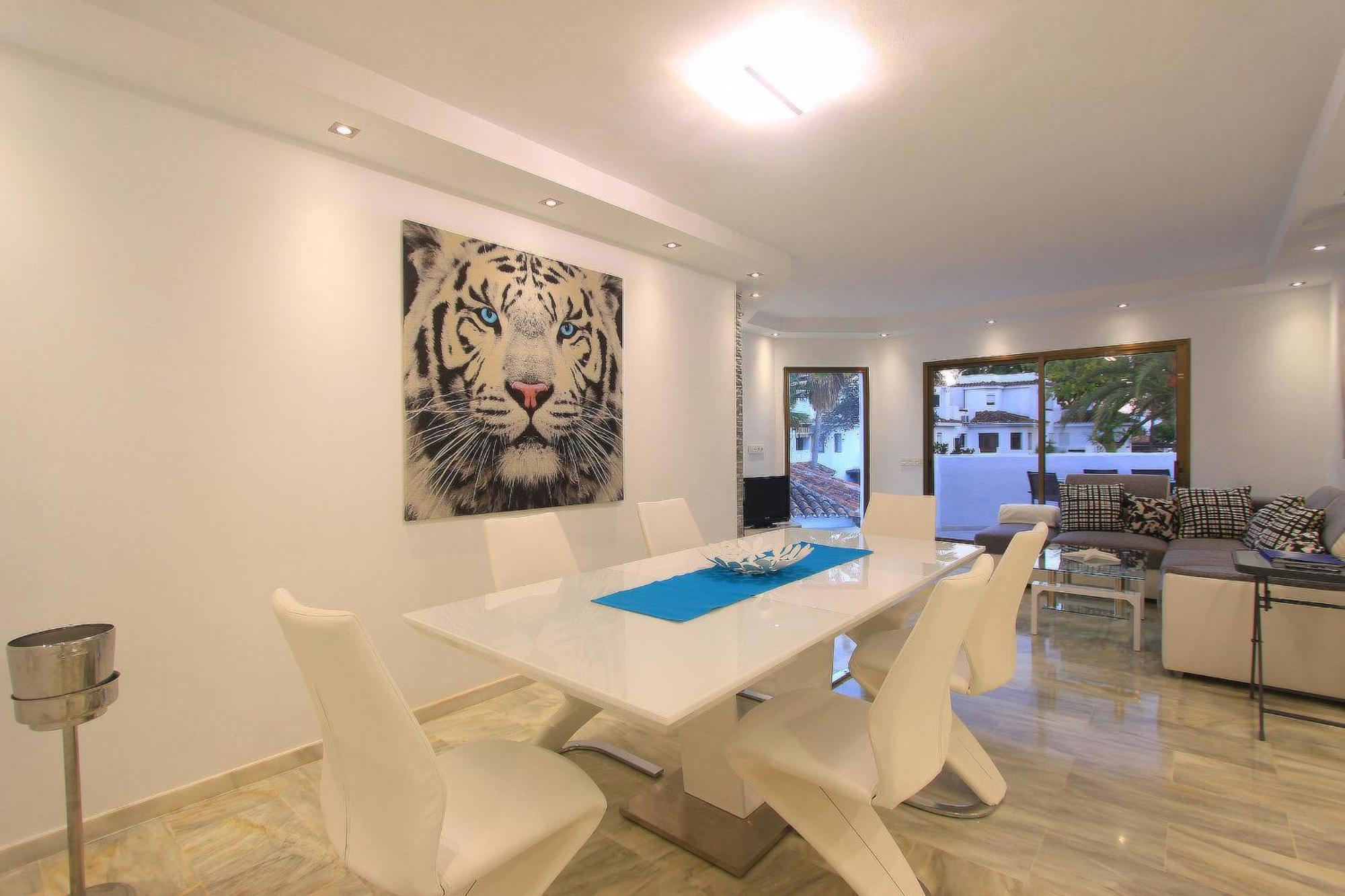 מארבלה 1108 Beachfront 2 Apartments With Roofterrace 80Mtrgt Beach 3 Pools מראה חיצוני תמונה