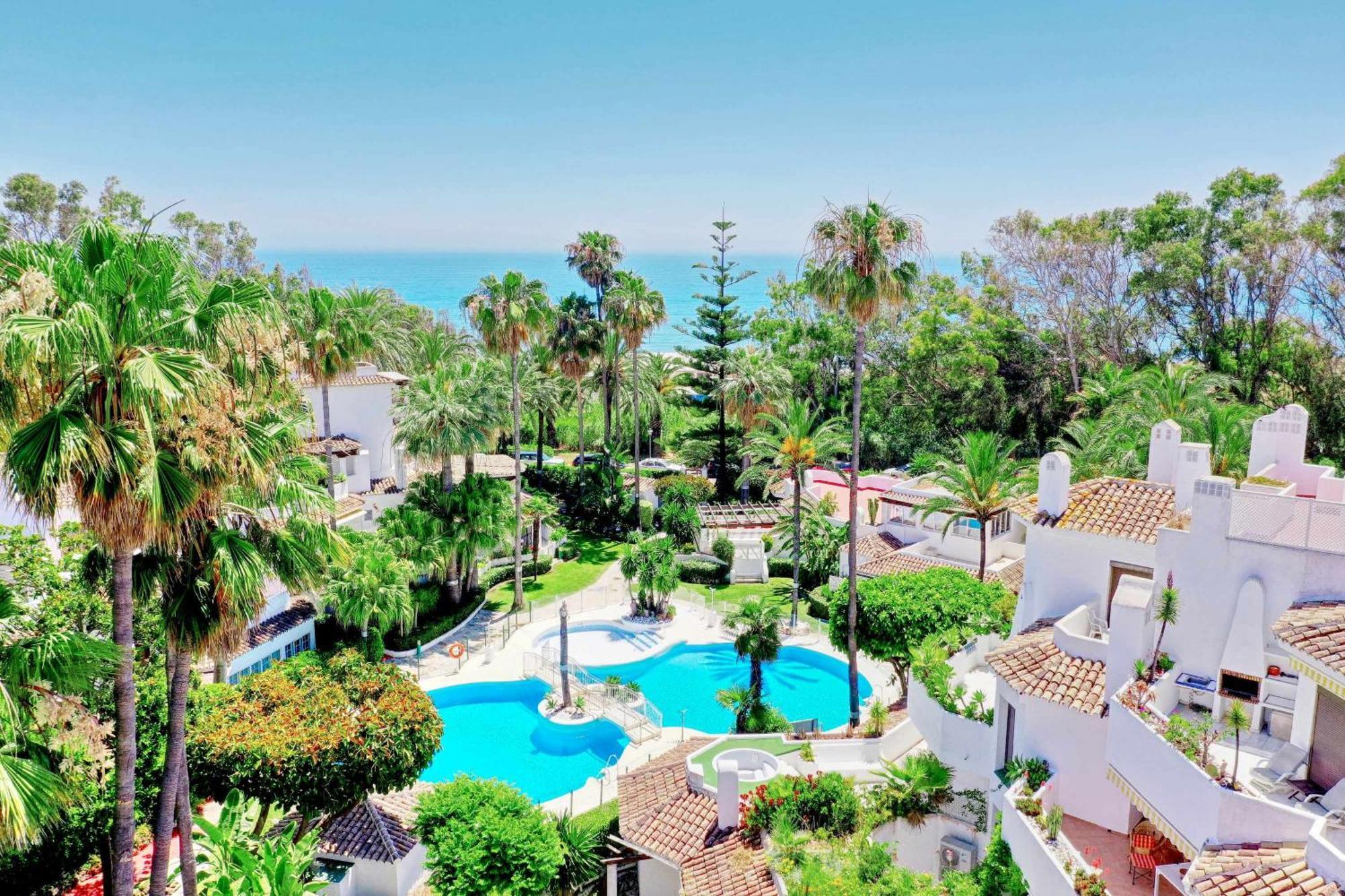 מארבלה 1108 Beachfront 2 Apartments With Roofterrace 80Mtrgt Beach 3 Pools מראה חיצוני תמונה