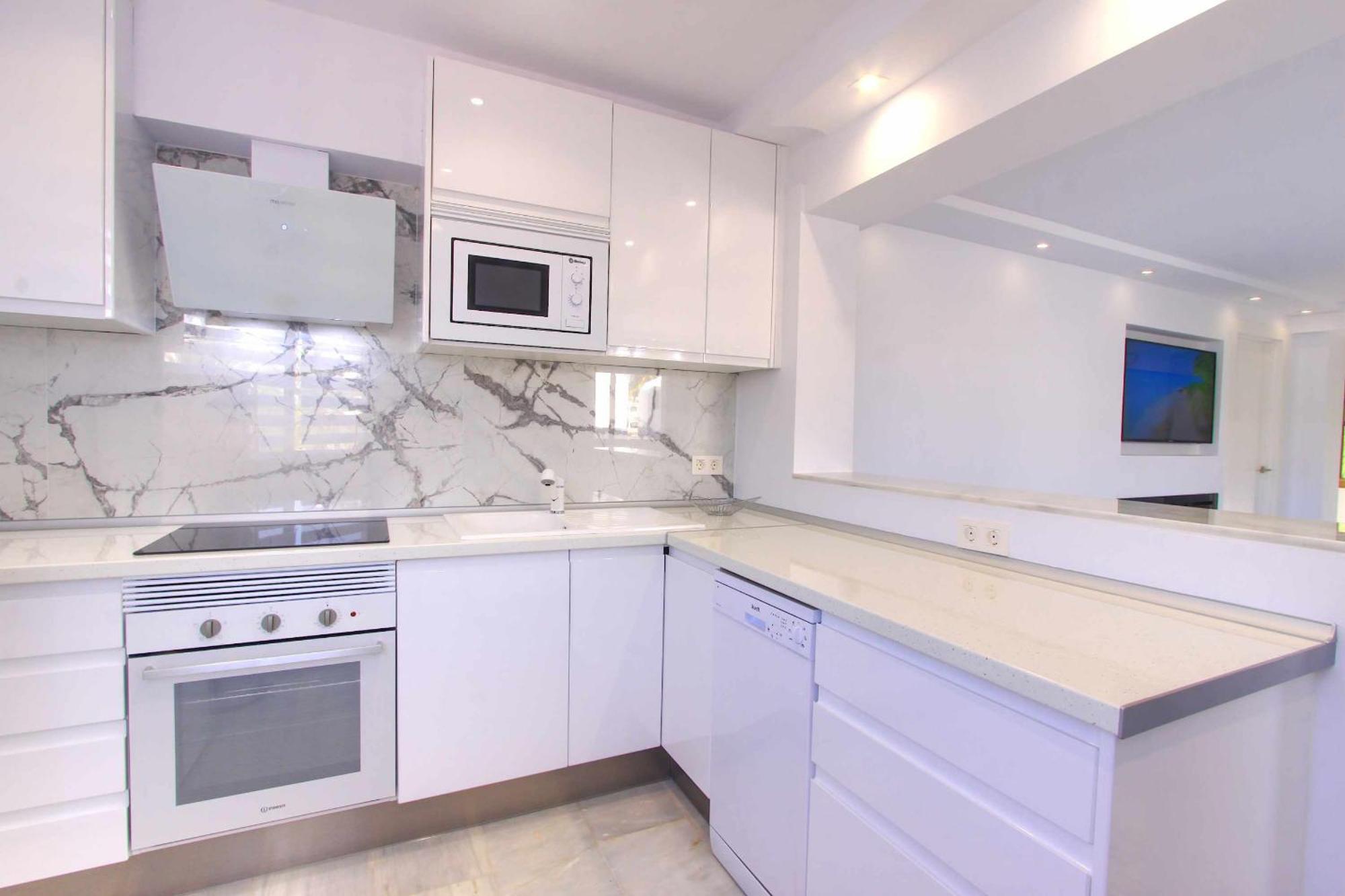 מארבלה 1108 Beachfront 2 Apartments With Roofterrace 80Mtrgt Beach 3 Pools מראה חיצוני תמונה