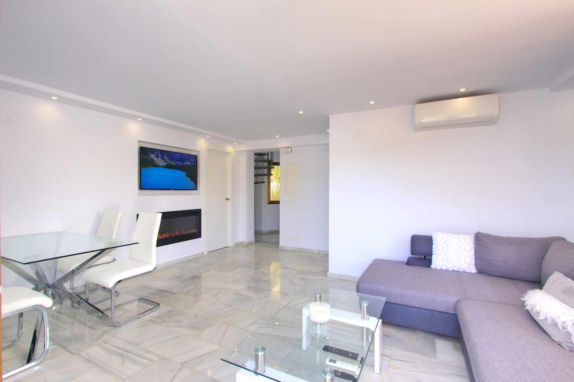 מארבלה 1108 Beachfront 2 Apartments With Roofterrace 80Mtrgt Beach 3 Pools מראה חיצוני תמונה