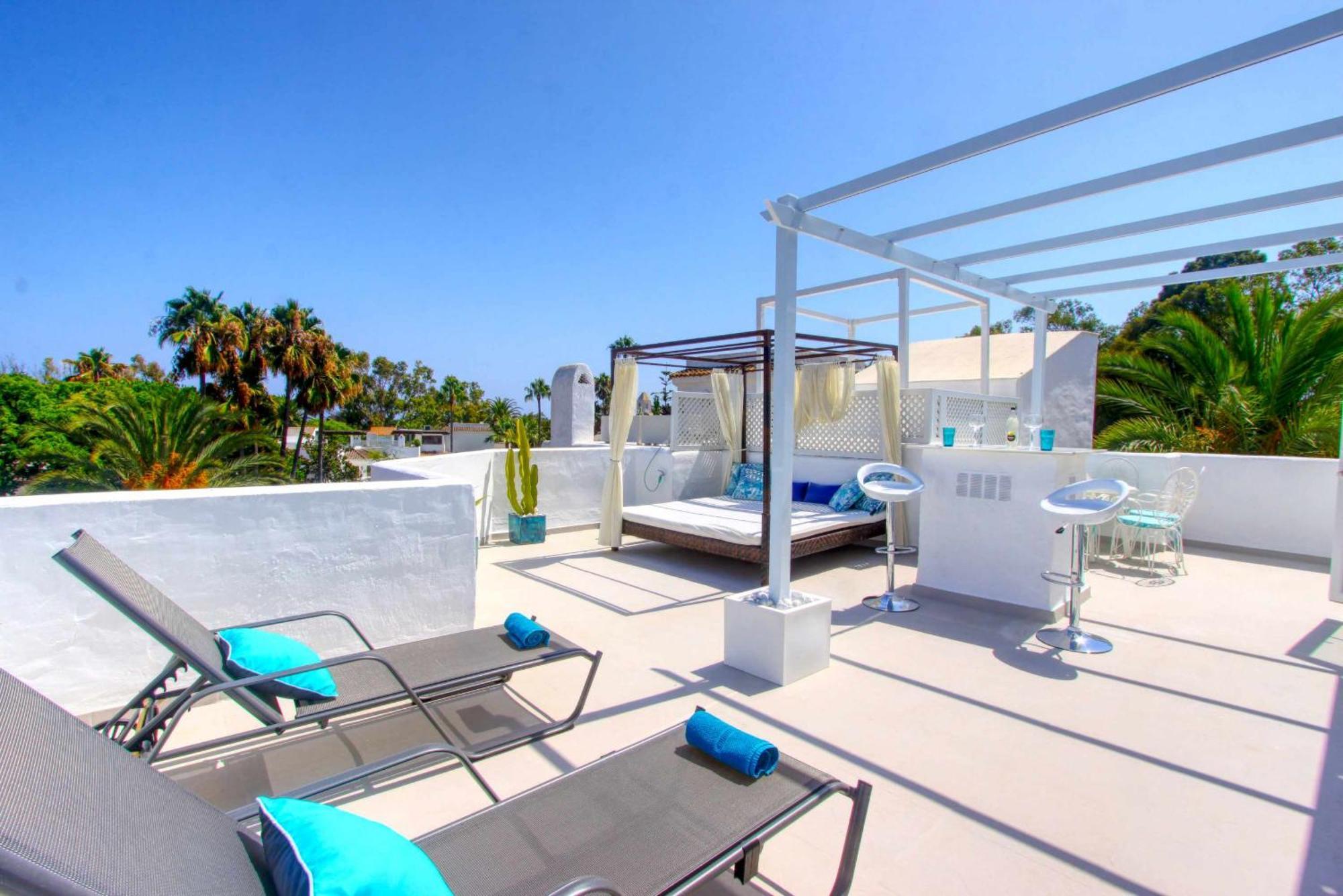 מארבלה 1108 Beachfront 2 Apartments With Roofterrace 80Mtrgt Beach 3 Pools מראה חיצוני תמונה