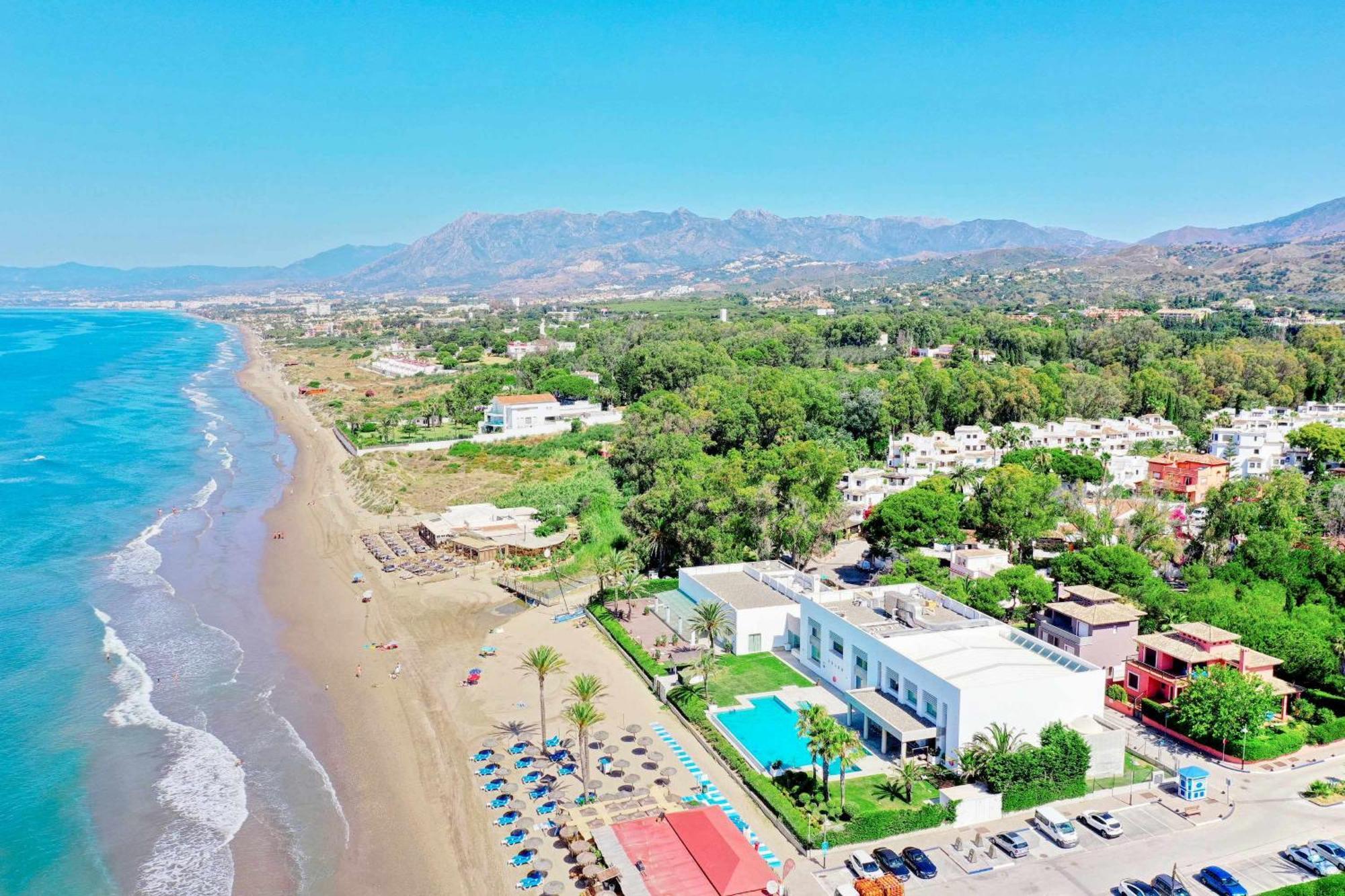 מארבלה 1108 Beachfront 2 Apartments With Roofterrace 80Mtrgt Beach 3 Pools מראה חיצוני תמונה